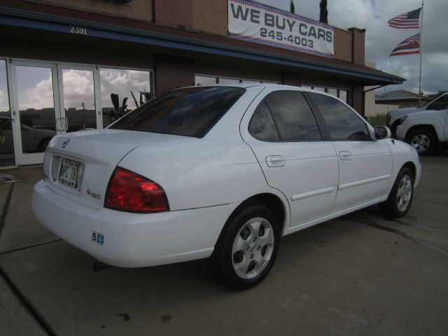 Nissan Sentra 2004 photo 3