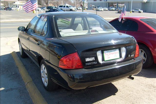 Nissan Sentra 2004 photo 1