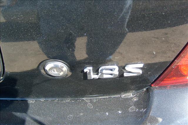 Nissan Sentra 2004 photo 3