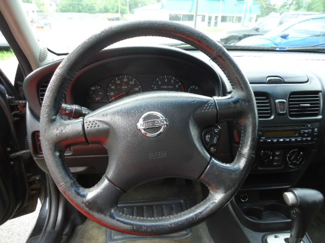 Nissan Sentra 2004 photo 8