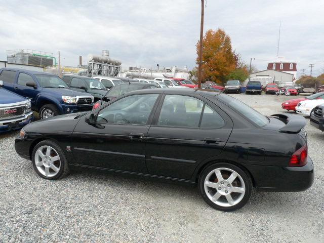 Nissan Sentra 2004 photo 2