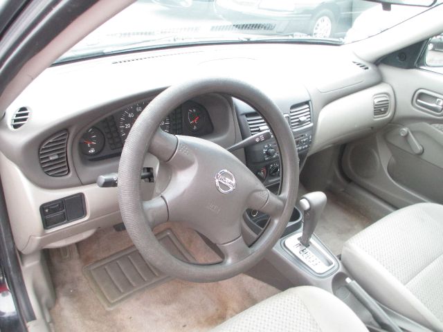 Nissan Sentra W/T REG CAB Sedan