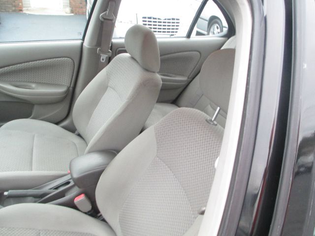 Nissan Sentra 2004 photo 1
