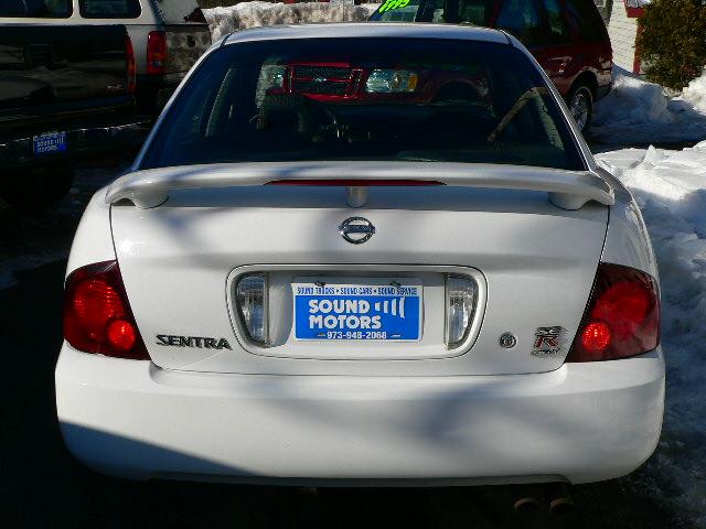 Nissan Sentra 2004 photo 3