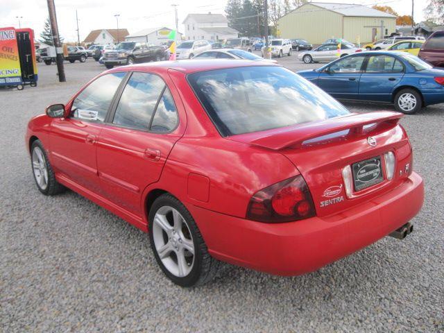 Nissan Sentra 2004 photo 2