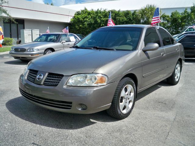 Nissan Sentra 2004 photo 4