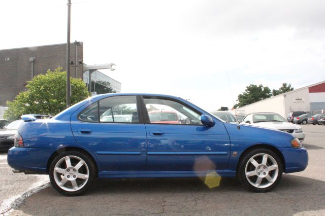 Nissan Sentra 2005 photo 1