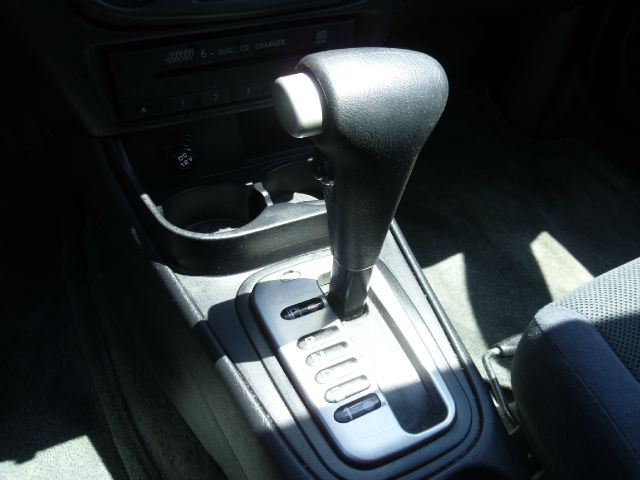 Nissan Sentra 2005 photo 14