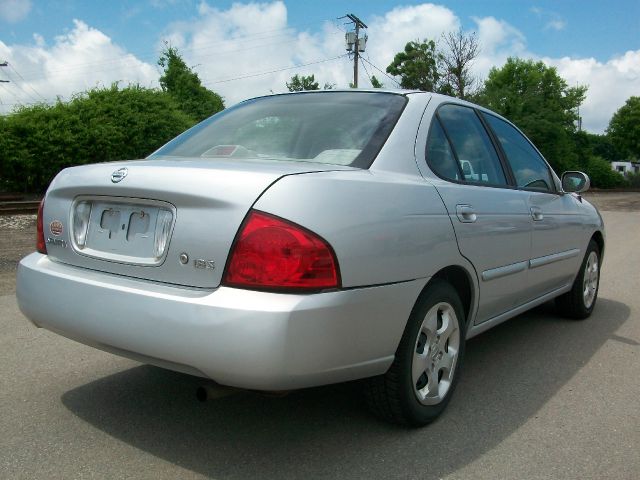 Nissan Sentra 2005 photo 3
