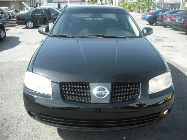 Nissan Sentra 2005 photo 2