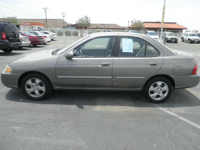 Nissan Sentra 2005 photo 2