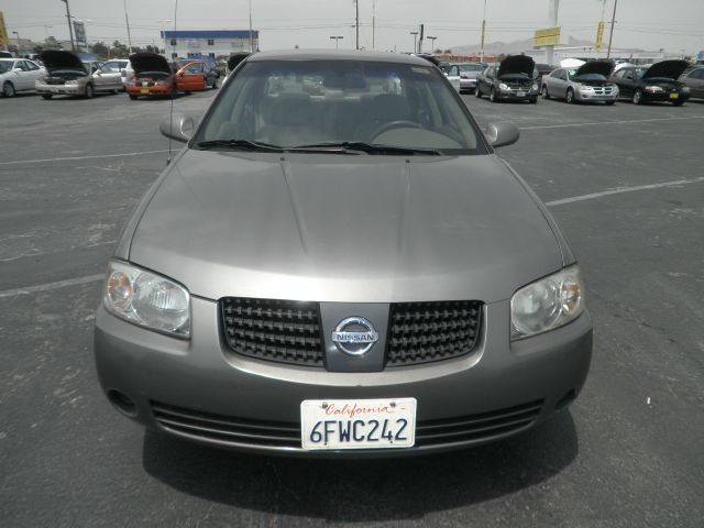 Nissan Sentra 2005 photo 4