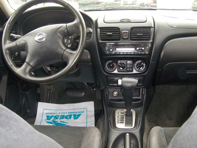 Nissan Sentra 2005 photo 10