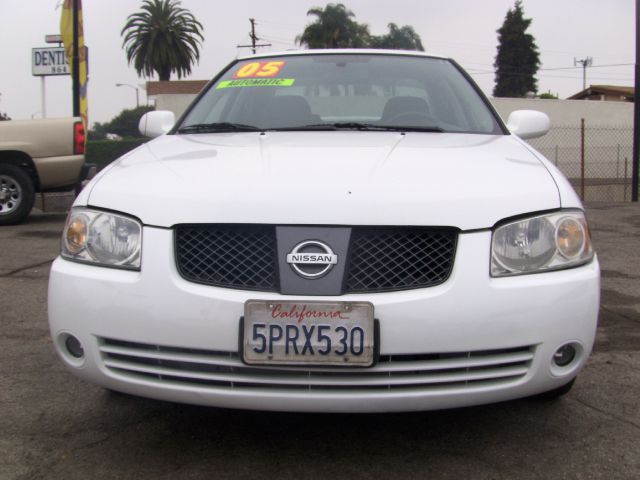 Nissan Sentra 2005 photo 9