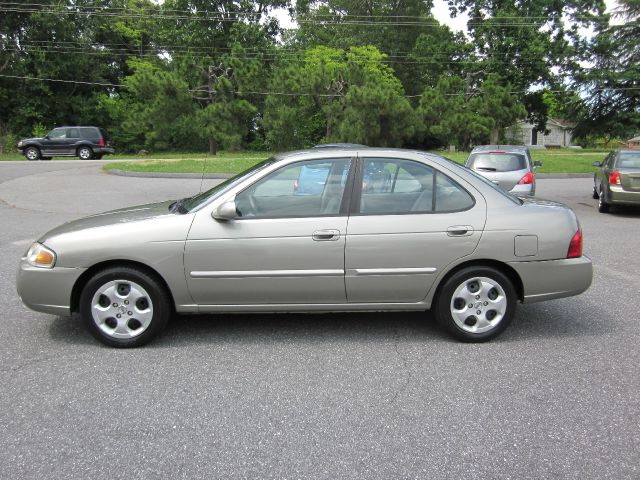 Nissan Sentra 2005 photo 1