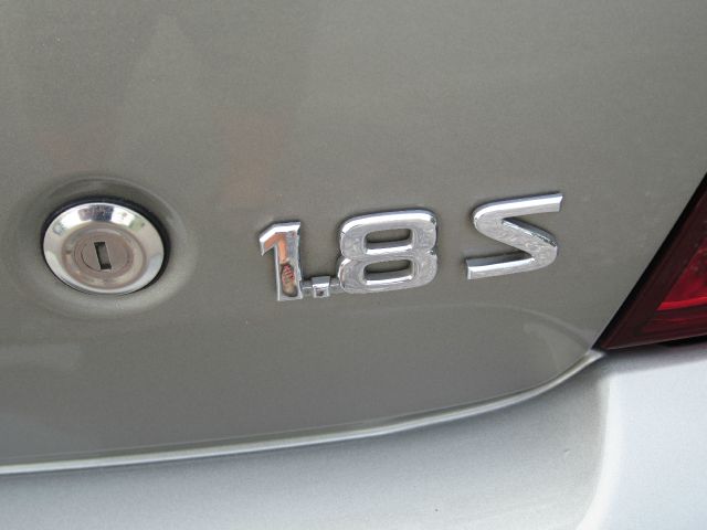 Nissan Sentra 2005 photo 2