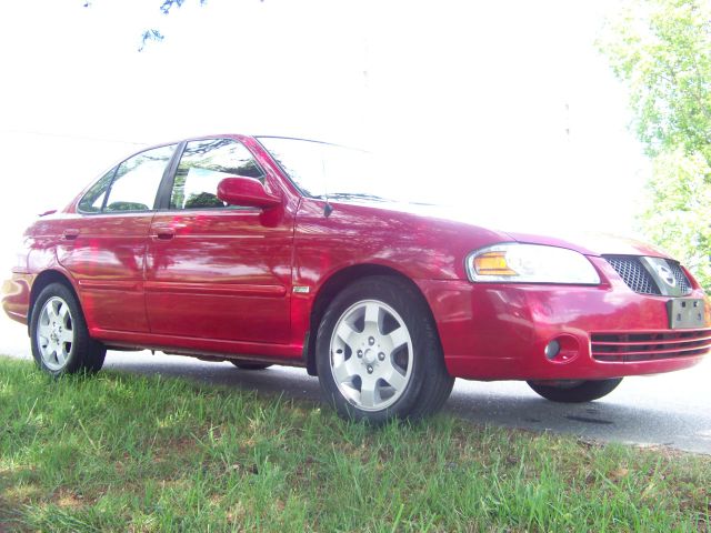 Nissan Sentra 2005 photo 4