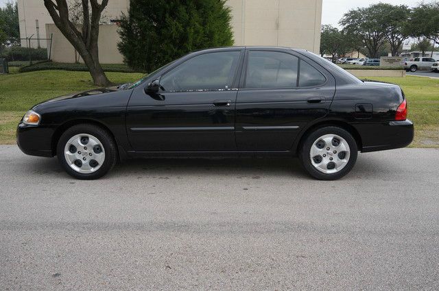 Nissan Sentra 2005 photo 1