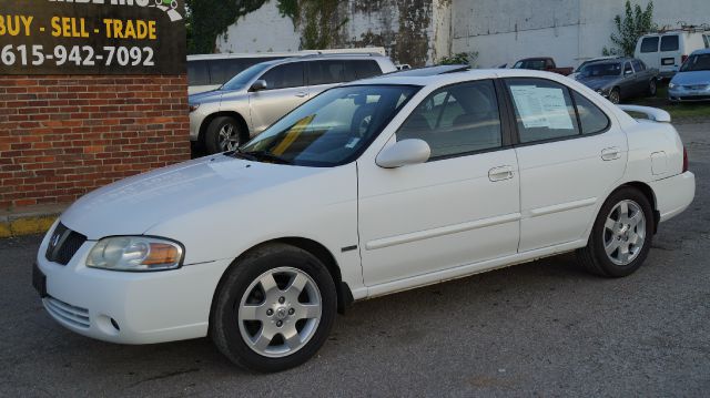 Nissan Sentra 2005 photo 1