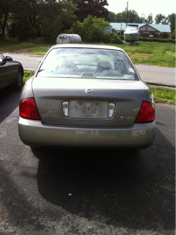 Nissan Sentra 2005 photo 1