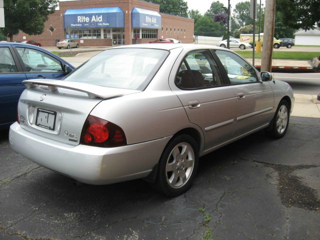 Nissan Sentra 2005 photo 1