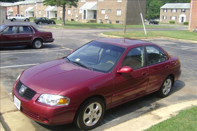 Nissan Sentra 2005 photo 1