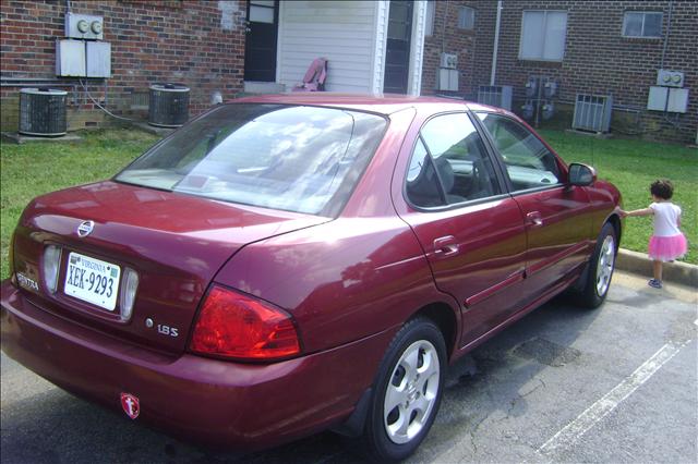 Nissan Sentra 2005 photo 2