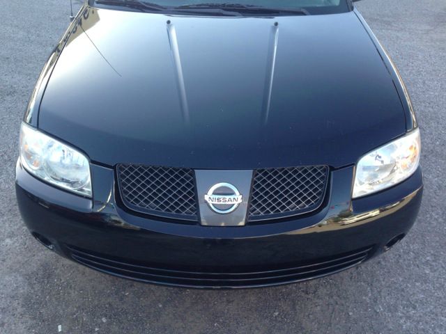 Nissan Sentra 2005 photo 1