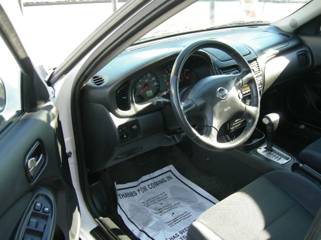 Nissan Sentra 2005 photo 0