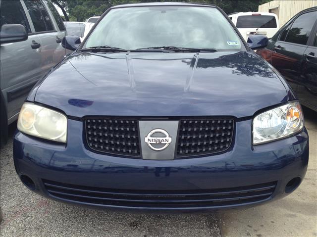 Nissan Sentra 2005 photo 1