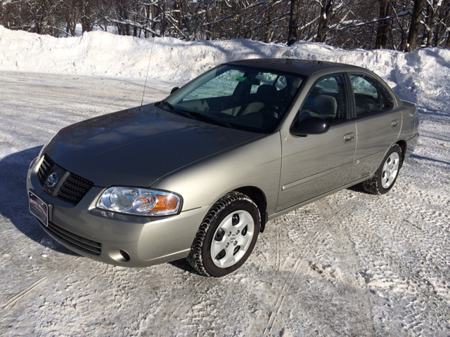 Nissan Sentra 2005 photo 2