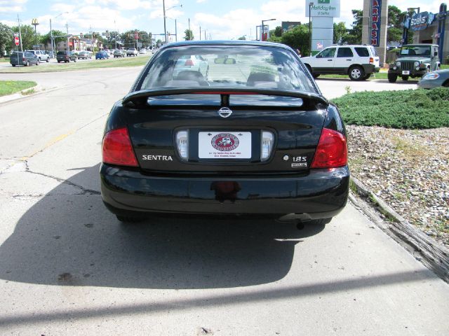 Nissan Sentra 2006 photo 1