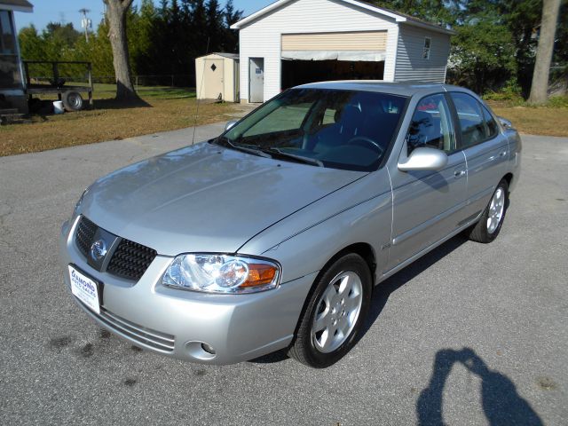 Nissan Sentra 2006 photo 3