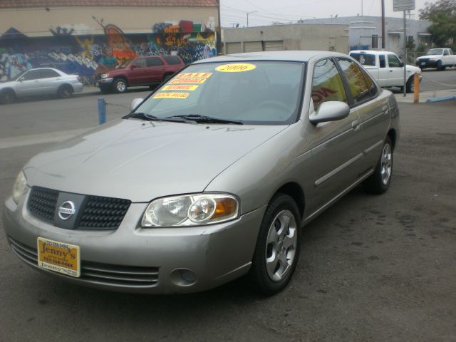 Nissan Sentra 2006 photo 1