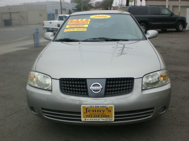Nissan Sentra 2006 photo 3
