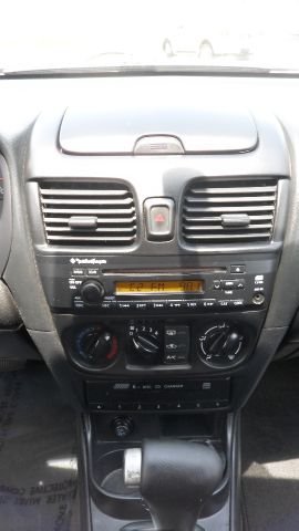 Nissan Sentra 2006 photo 21