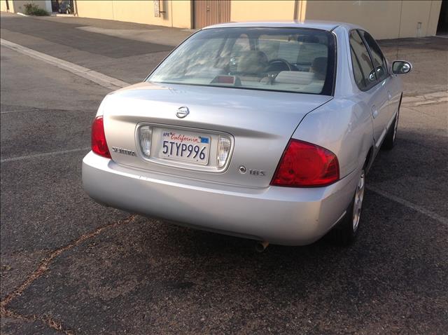 Nissan Sentra 2006 photo 2