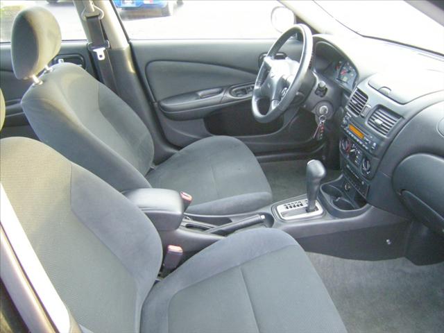 Nissan Sentra 2006 photo 4