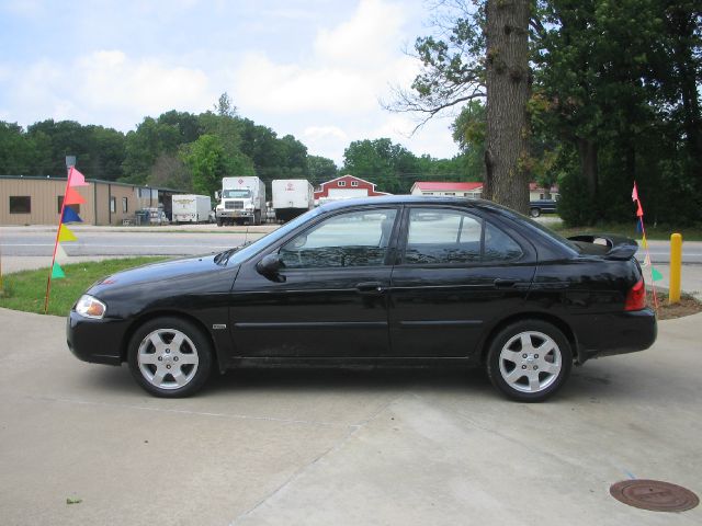 Nissan Sentra 2006 photo 1