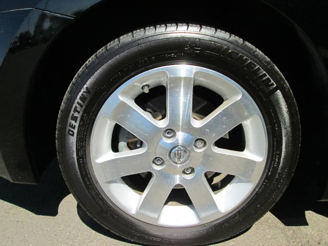 Nissan Sentra SLT Heavy DUTY Sedan