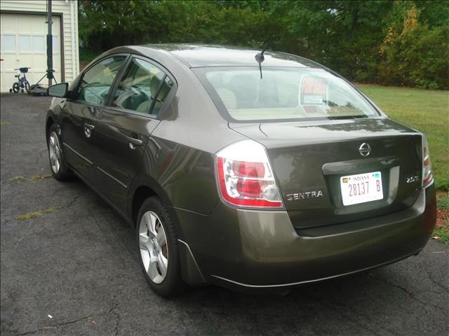Nissan Sentra Unknown Sedan
