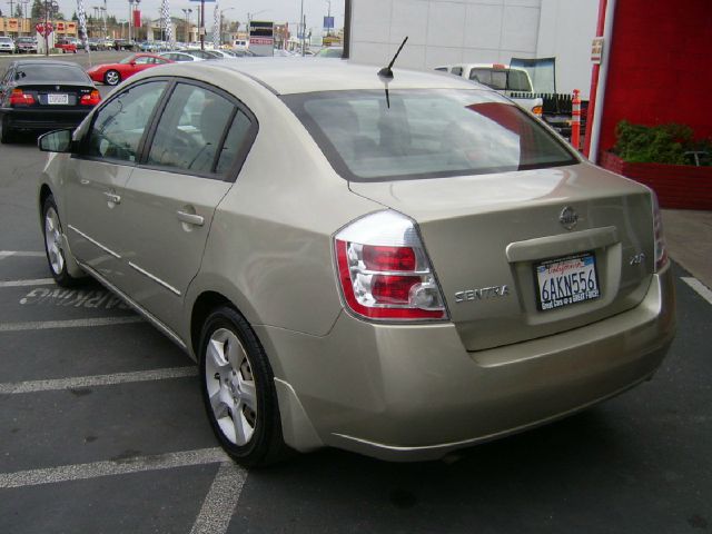 Nissan Sentra 2007 photo 4