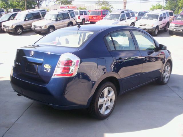 Nissan Sentra 2007 photo 2