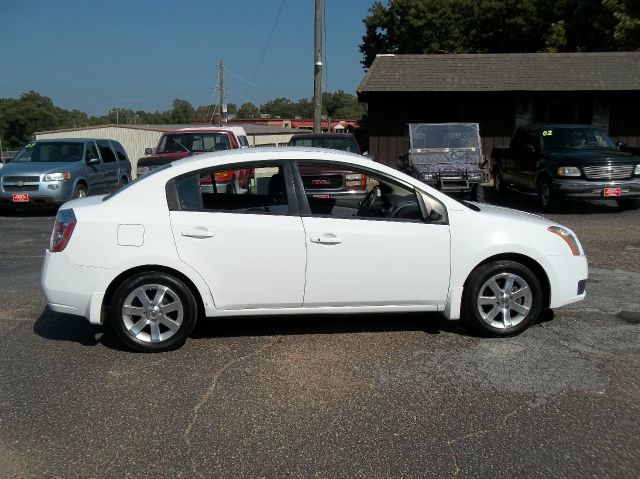 Nissan Sentra 2007 photo 1