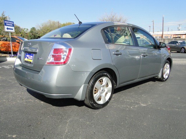 Nissan Sentra 2007 photo 4