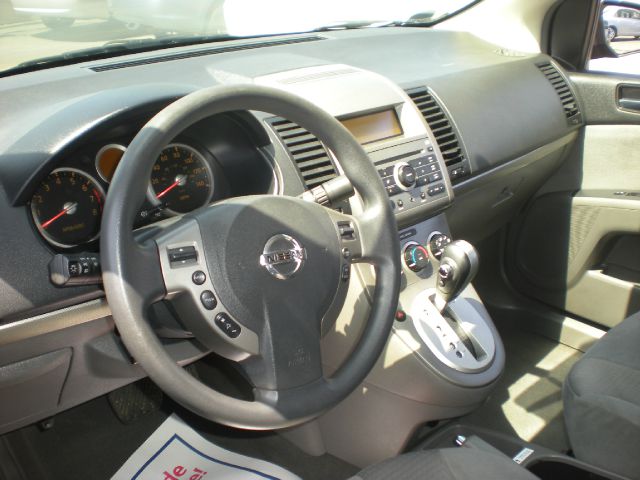 Nissan Sentra 2008 photo 1