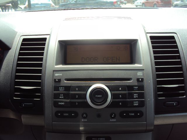 Nissan Sentra 2008 photo 1