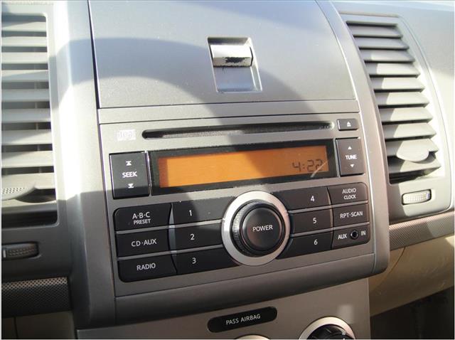 Nissan Sentra 2008 photo 2