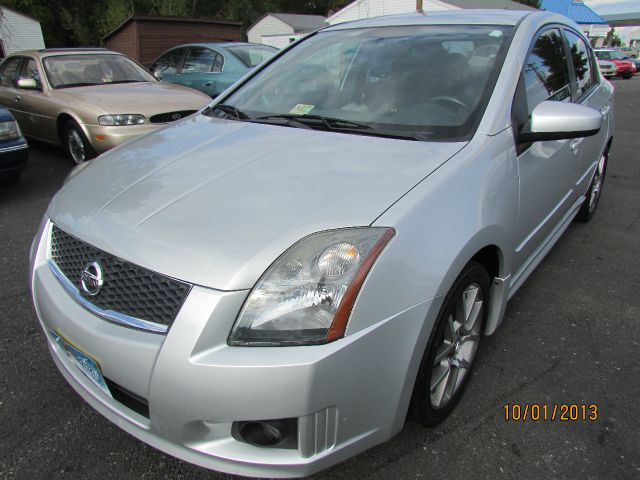 Nissan Sentra Denali Crew Cab 4x4 Sedan