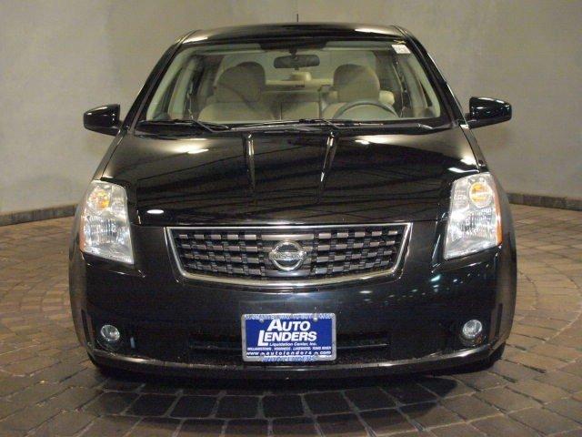 Nissan Sentra SLT Heavy DUTY Sedan